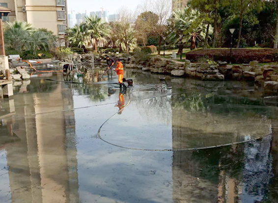 象山景观池淤泥清理